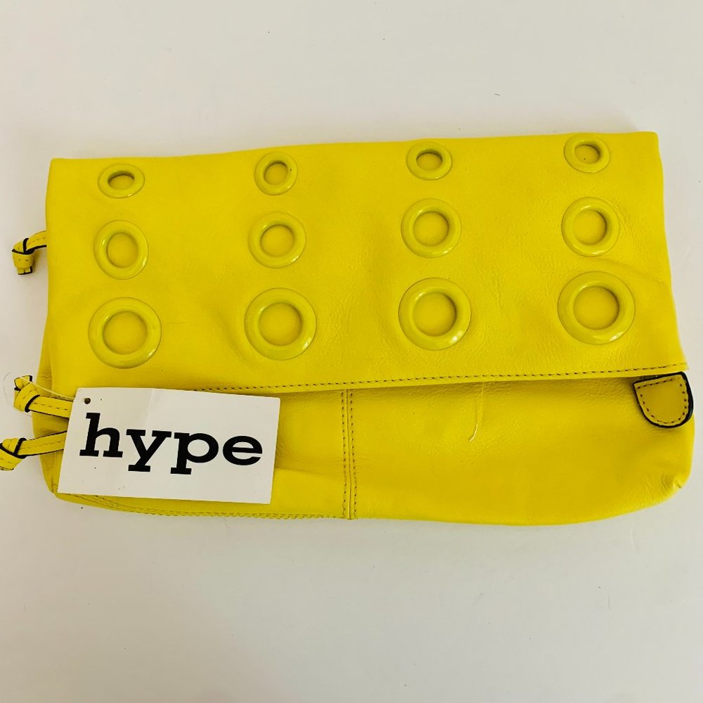 HYPE CLUTCH BAG